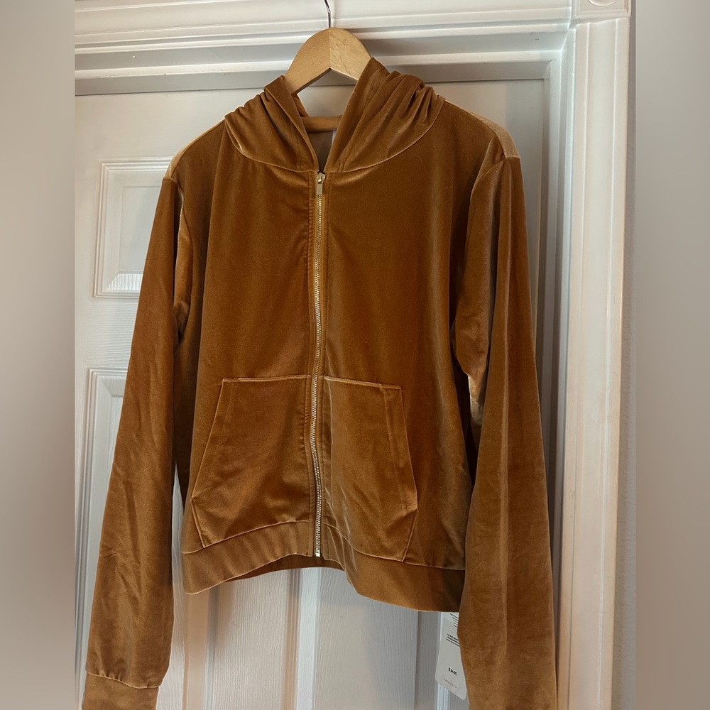 NWT womens velour hoodie